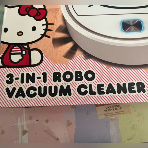HELLO KITTY White 3-1 Robo Vacuum Cleaner NIB NEW NWT - Picture 2 of 9